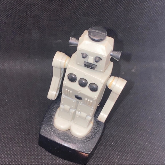 Push Puppet Space Gray Robot Toy British Patent 1970s TM Vintage - Picture 5 of 7